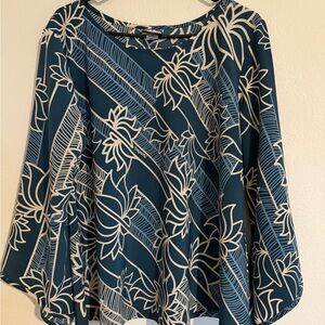 Manuhealii Audrey Top